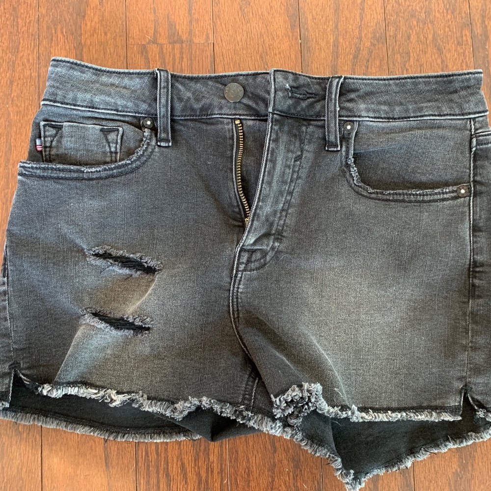 Vigoss - Black Distressed Denim Shorts (size  26)